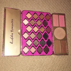 Tarte Eyeshadow, Blush, Bronzer, and Highlight Kit